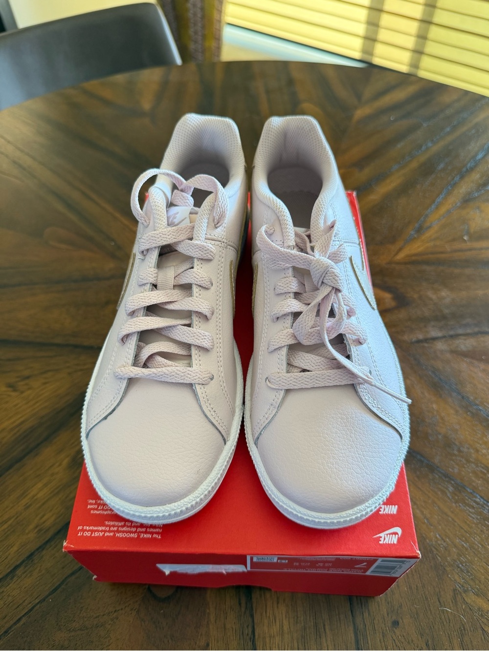 Nike Court Royale - Size 7W - 749867-603